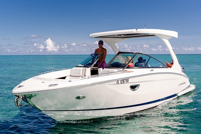 4 hour Private Boat charter to Stingray City, Snorkeling and More - Stingray City: How a Private Interaction Feels More Like a Moment Than a Photo Op