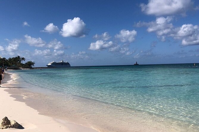 4 Stops Tour: Stingray, Snorkeling, Starfish & 7 Mile Beach - Stop 2: Starfish Point when you want calmer water
