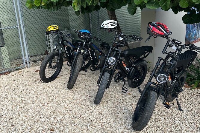 Coastal E-Bike Adventure: Full-Day Self-Guided Tour Grand Cayman - Kittiwake Shipwreck and Heritage Kitchen Fish Fry