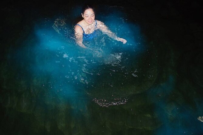 Grand Cayman Bioluminescence Adventure - When will you see the glow?