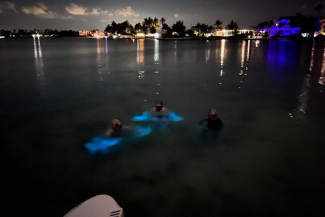 Grand Cayman - Bioluminescent Bay Tour - Boat ride time: the calm part you should actually enjoy