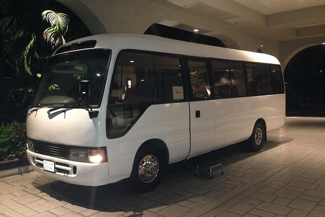 Grand Cayman Shared Airport Transfer - From GCM arrivals to your hotel: what the ride really feels like