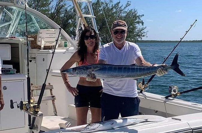 Luxury Private Fishing Charters - FULL DAY CHARTER - Food from your catch: ceviche and meal-time pride