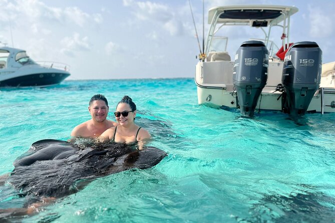 Private Charter 28ft Grady White. Stingrays, Snorkeling, Starfish - Starfish Point: the undeveloped beach end that feels restful