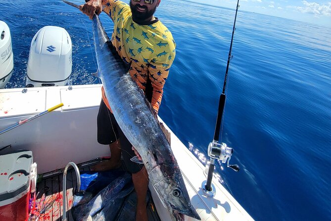 Private Deep Sea Fishing Experience in Grand Cayman - Techniques You Might Use: Matching the Day to the Bite