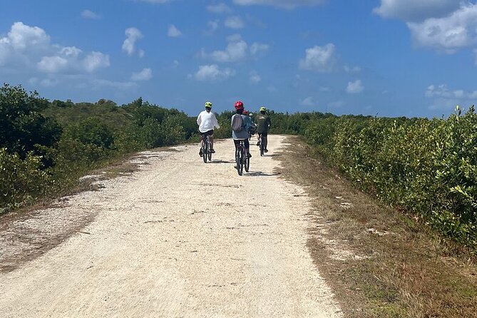 Private E-Bike Adventure in the Cayman Islands - Your 2 to 3 hour West Bay route, stop by stop