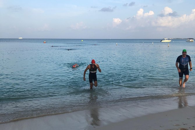 Private Swim Lesson or Triathlon Training on Seven Mile Beach! - Seven Mile Beach meets one-on-one coaching