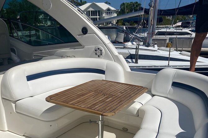 Private Yacht 48 ft Sting Ray City, Snorkel & Starfish Beach - From Cayman Islands Yacht Club To Dock B, Slip 44