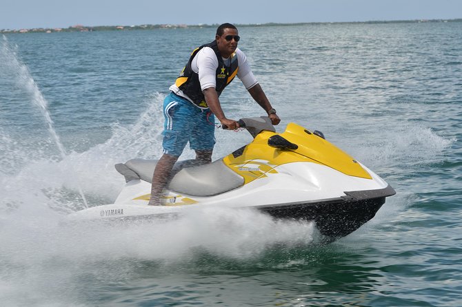 Self-Guided Waverunner Adventure for Single and Double riders - The 1-hour ride: what you control, what you can’t