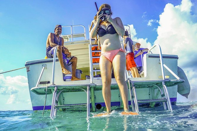Starfish Point, Stingray City-Sandbar & Coral Gardens - What to pack so the morning stays comfortable