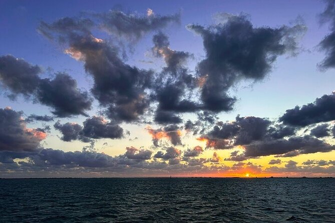 Stingray City Catamaran Sunset Tour - Potential Drawbacks to Keep in Mind Before You Book