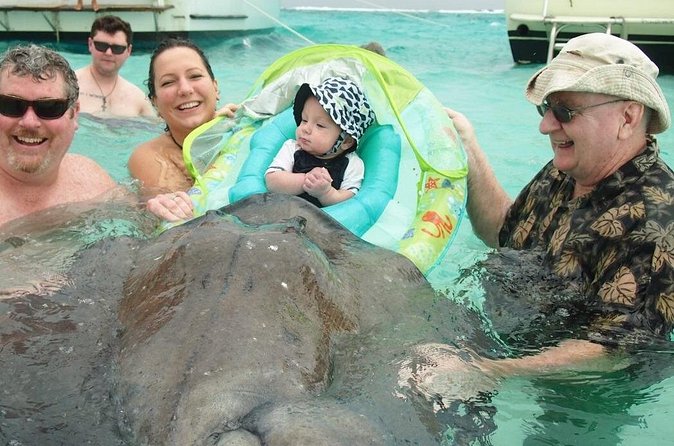 Stingray City Experience Plus One Snorkeling Stop - Should You Book Captain Marvins Stingray City Plus One Snorkeling?