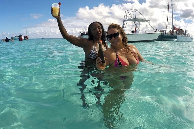 Stingray City Experience Plus Two Snorkeling spots Private Boat - What’s included, what’s not, and how that affects your budget
