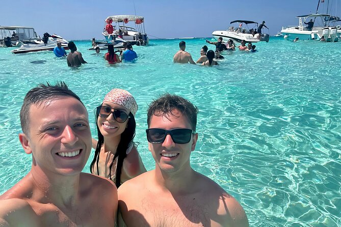StingrayCity ,Coral Garden & Starfish Tour. - Stingray City: Pet, Feed, and Follow the Crew’s Rules
